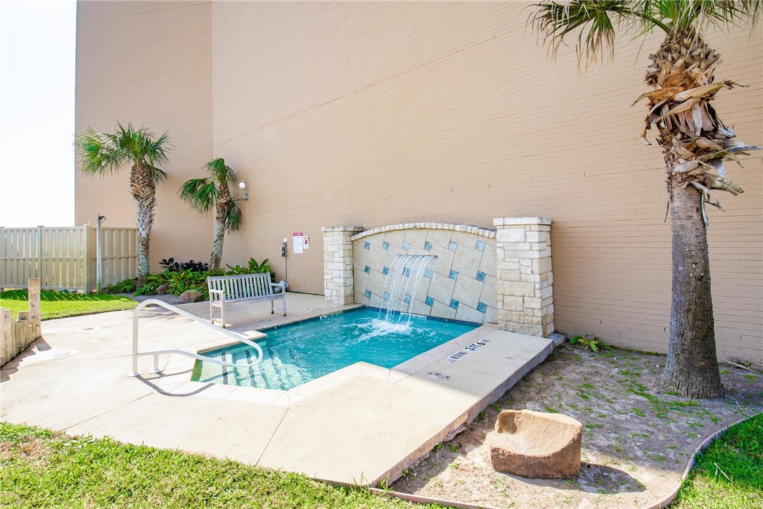6649 Seacomber Dr 1109 Property Photo 29