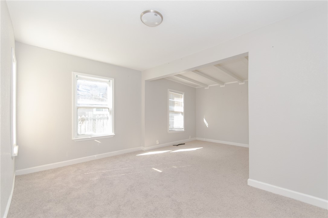 2849 Sarita St Property Photo 6
