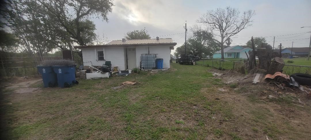 801 S Ann St Property Photo 18
