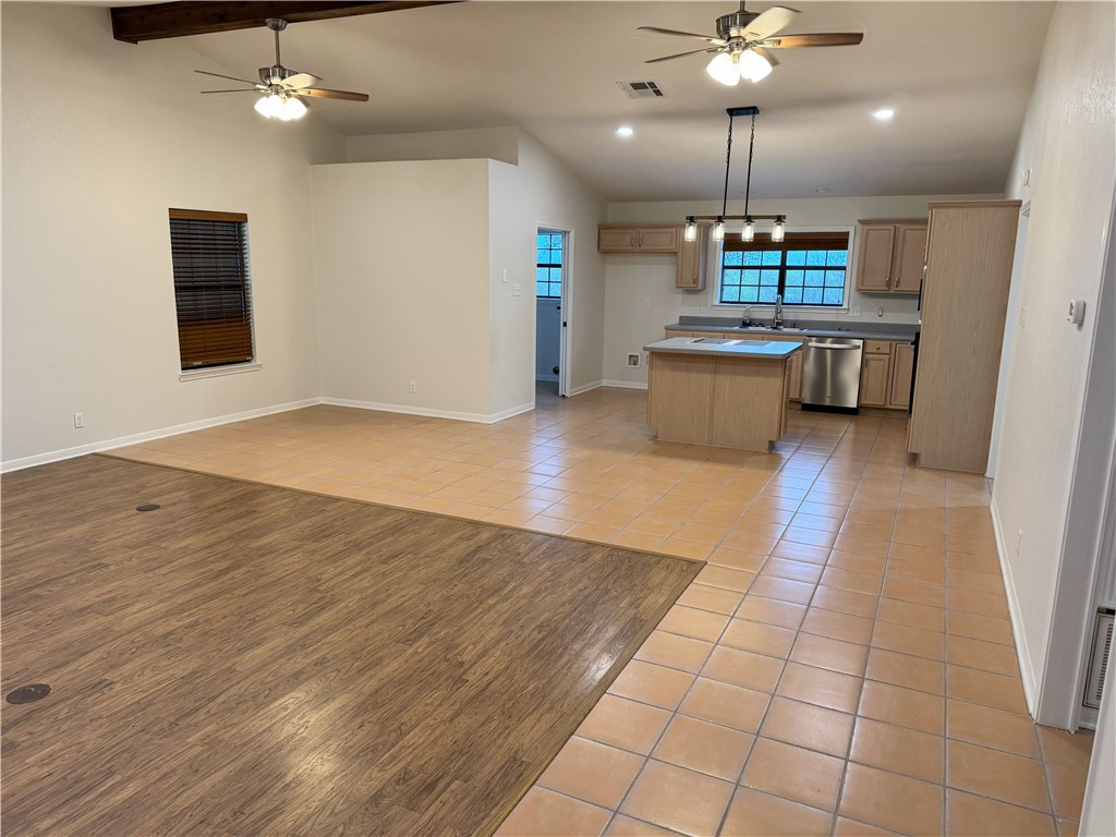 136 Lakeview Property Photo 2