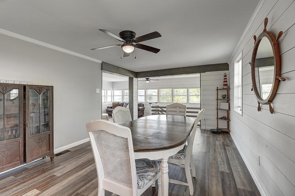 810 Sandpiper Property Photo 17