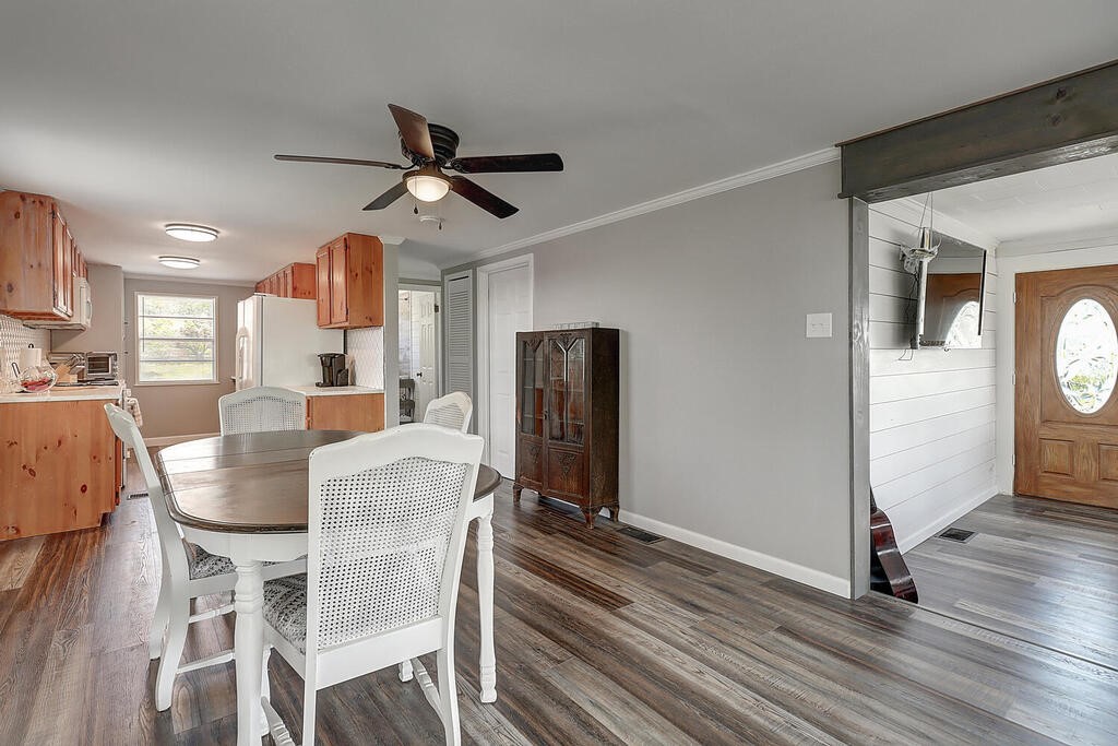 810 Sandpiper Property Photo 18