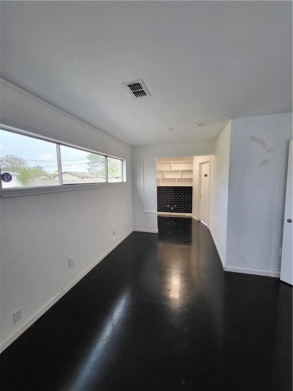 4802 Everhart Property Photo 6