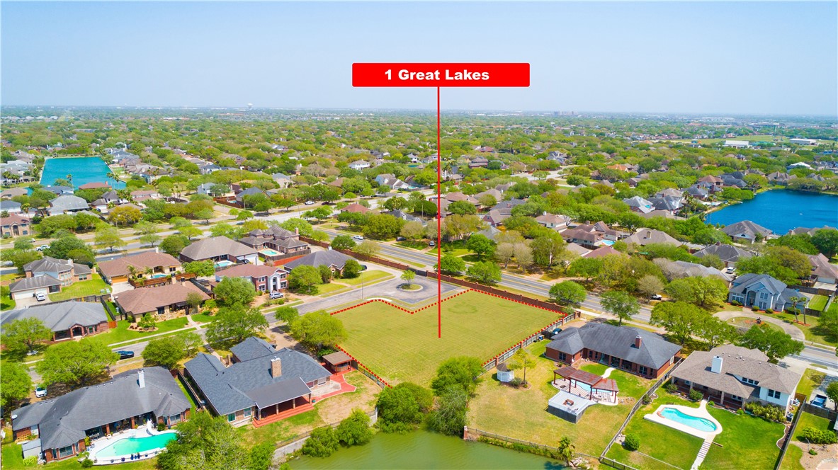 1 Great Lakes Dr Property Photo 2