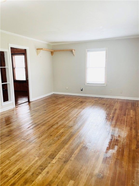 912 E Fulton St Property Photo 14