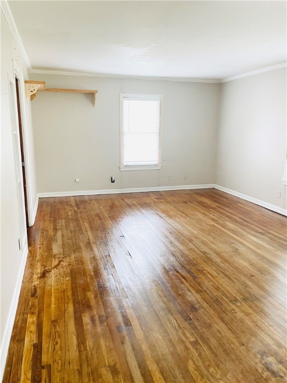 912 E Fulton St Property Photo 15