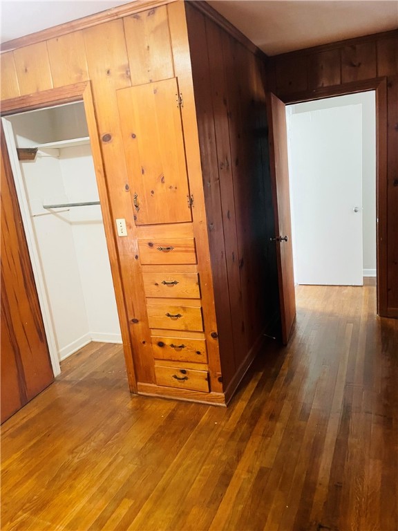 912 E Fulton St Property Photo 19
