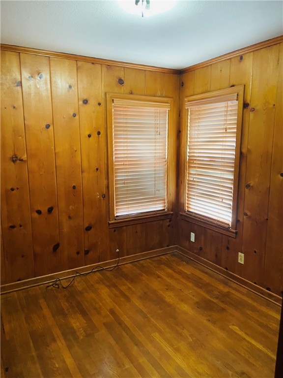 912 E Fulton St Property Photo 20