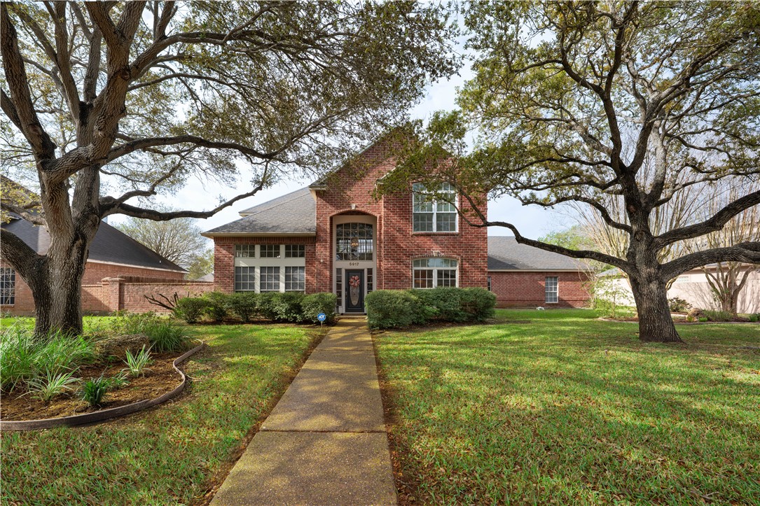 5917 Raven Hill Property Photo