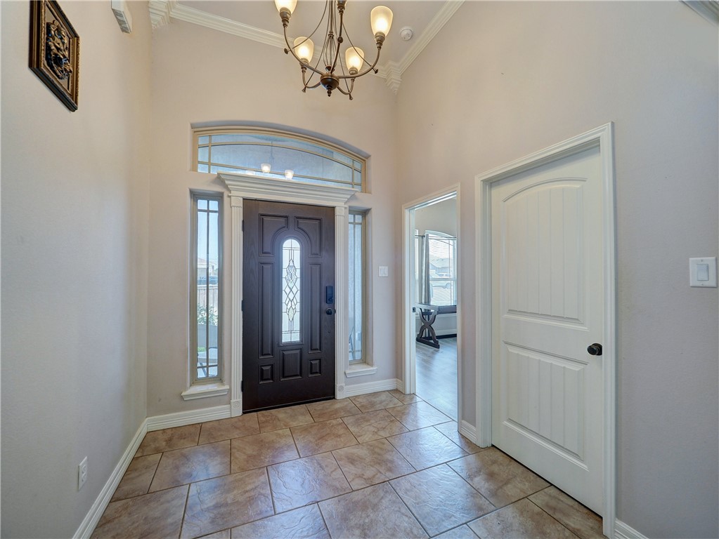 3121 Cowboys Ct Property Photo 5