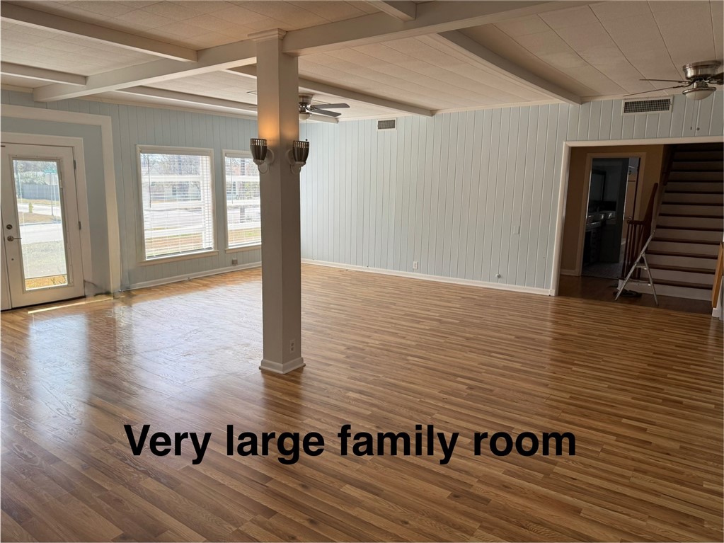 3397 Mavis Dr Property Photo 3