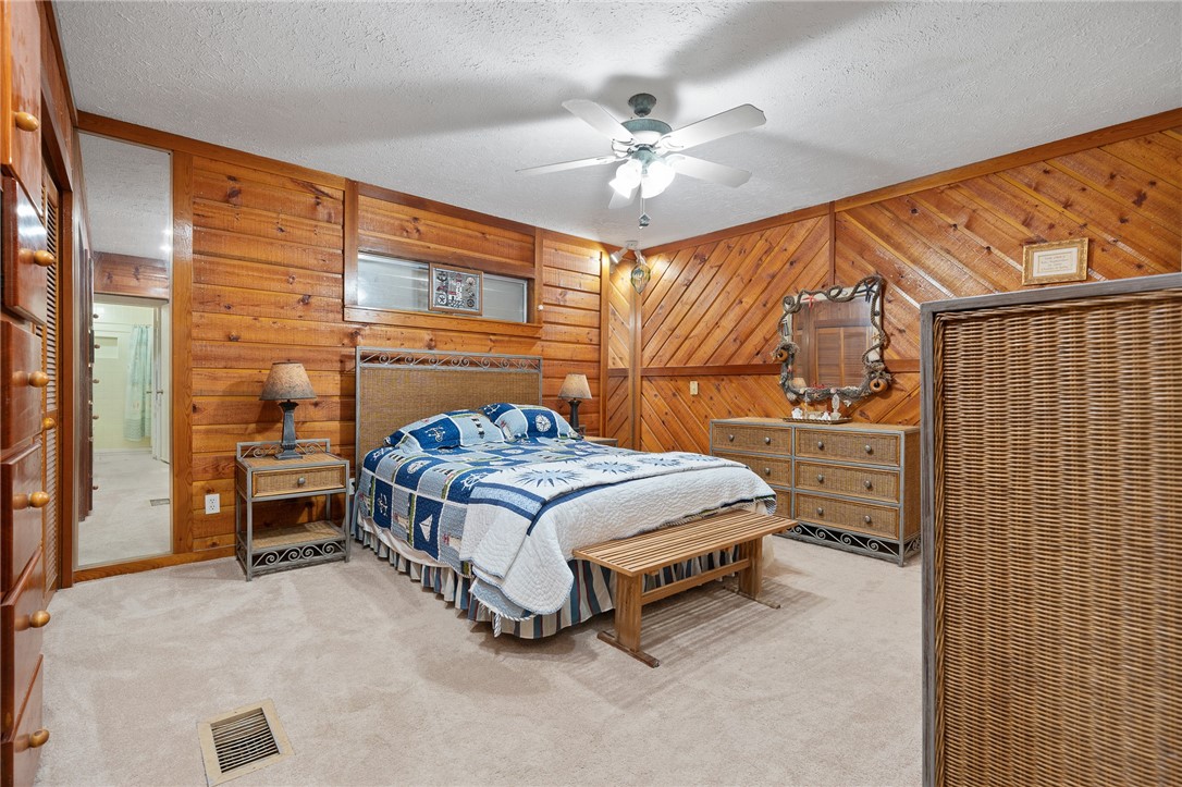 109 Bayshore Ct Property Photo 7