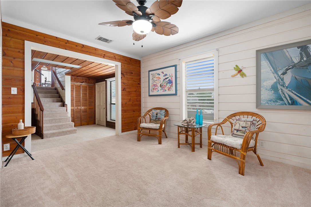 109 Bayshore Ct Property Photo 12