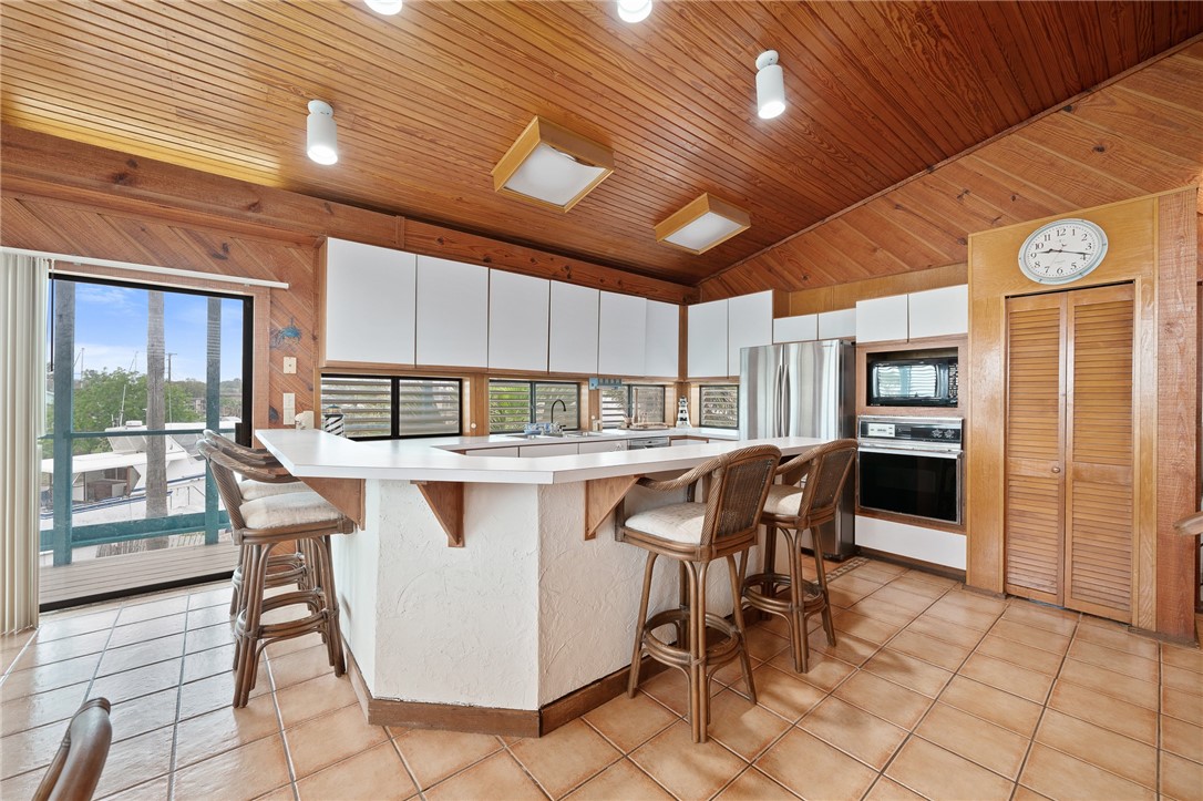 109 Bayshore Ct Property Photo 19