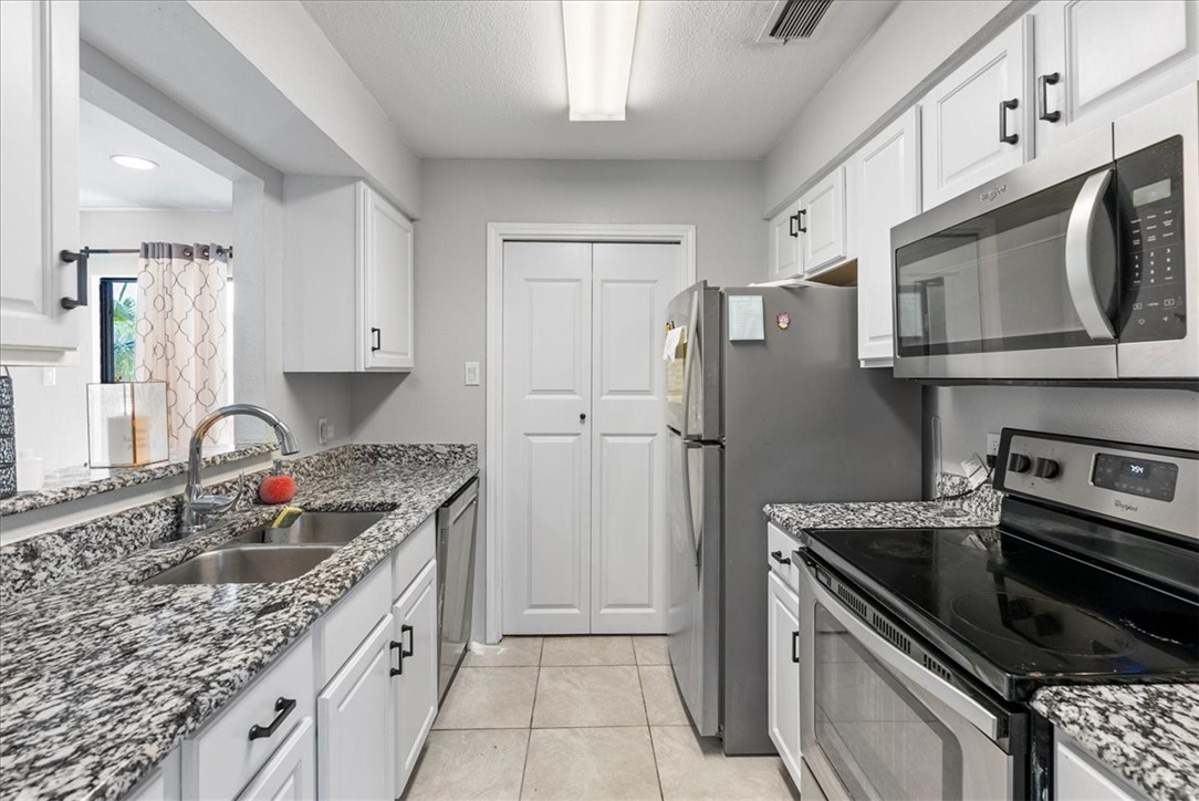 7122 Premont Dr D101 Property Photo 13