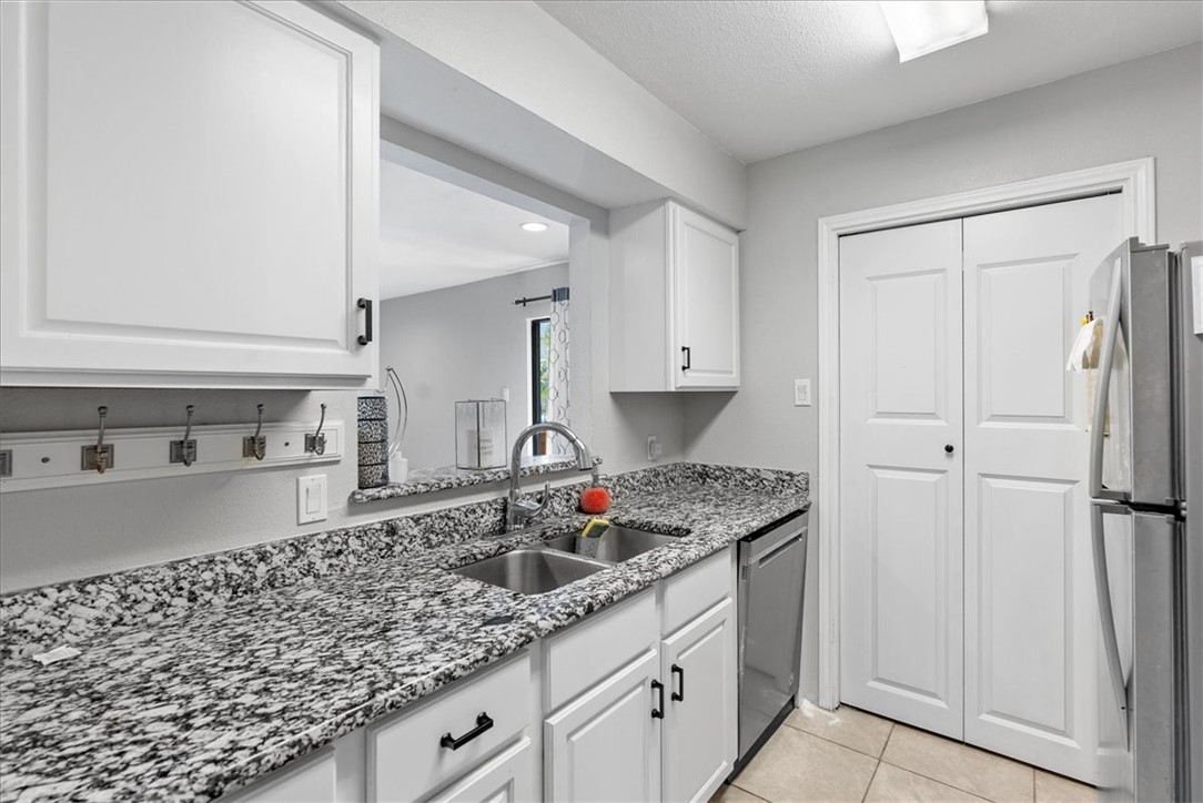 7122 Premont Dr D101 Property Photo 14