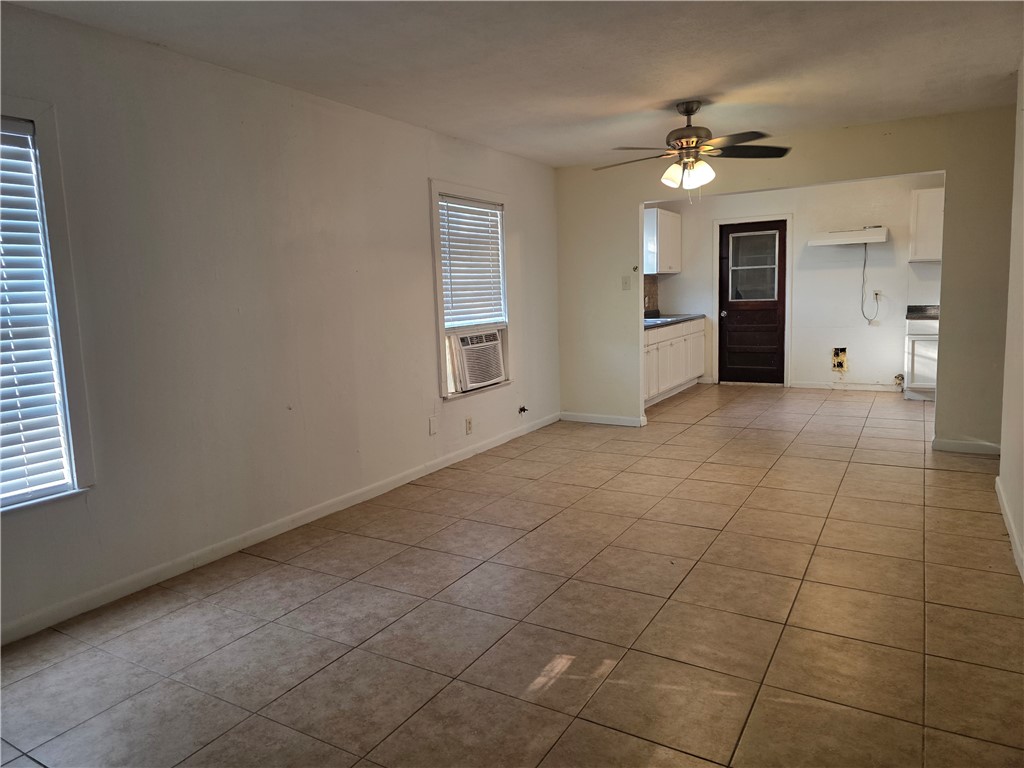 4513 Carroll Property Photo 3