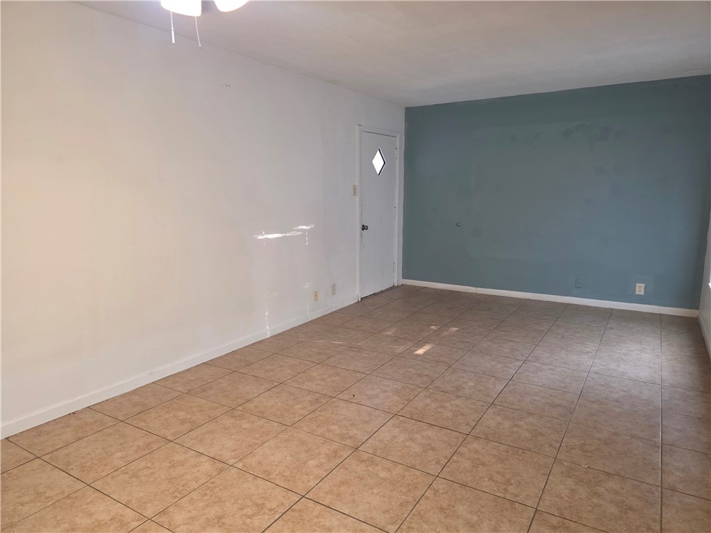 4513 Carroll Property Photo 4