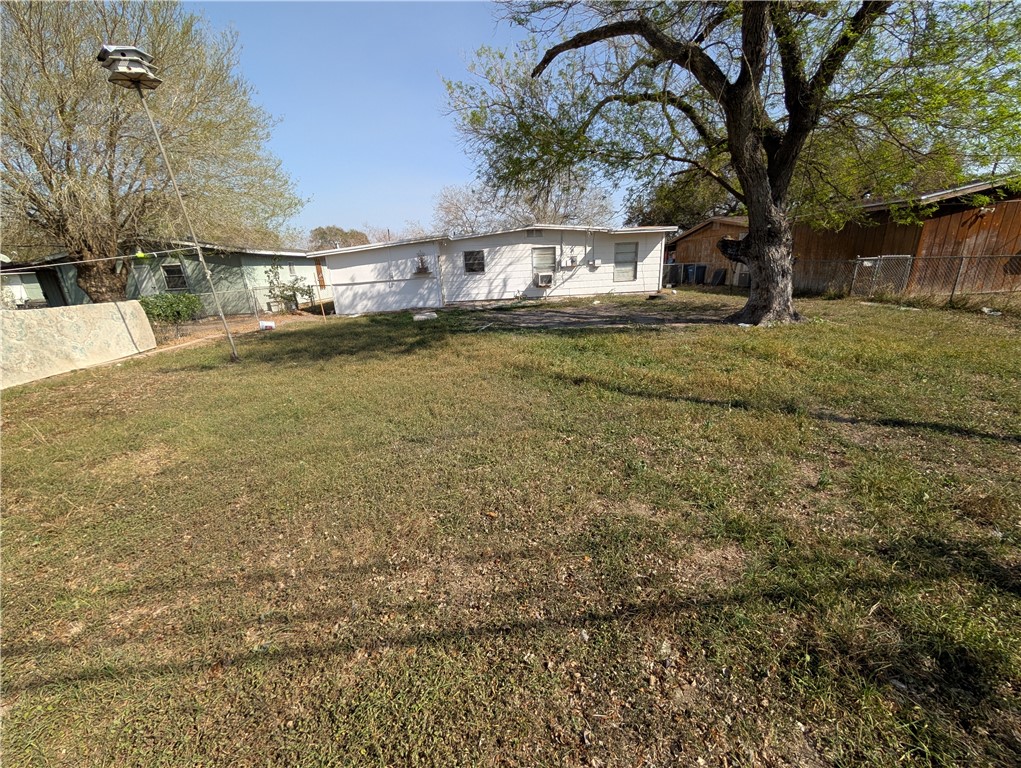 4513 Carroll Property Photo 11