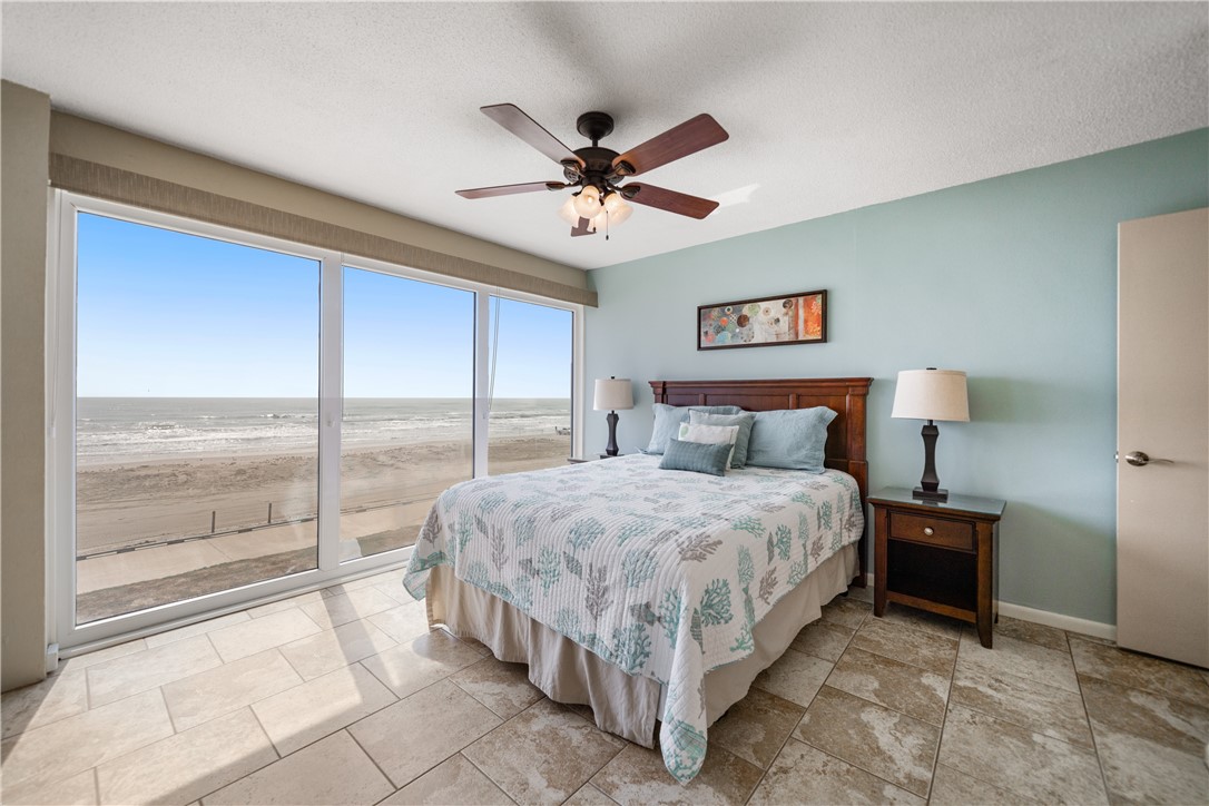 14810 Windward Dr 307 Property Photo 12