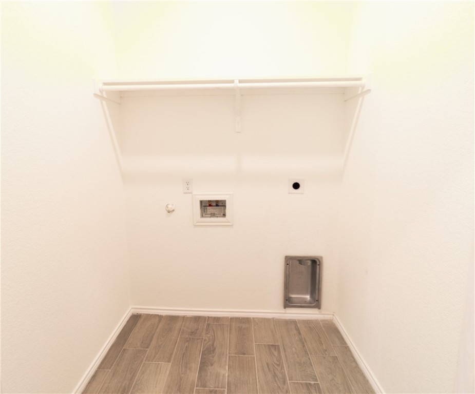 811 N Polk St Property Photo 15