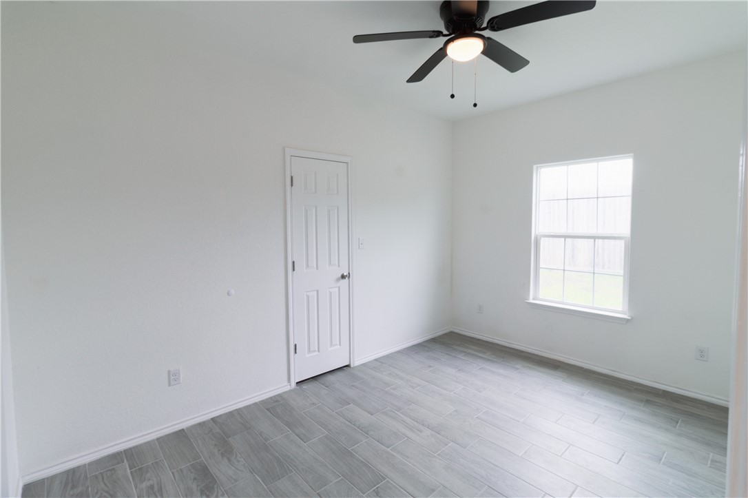 811 N Polk St Property Photo 25