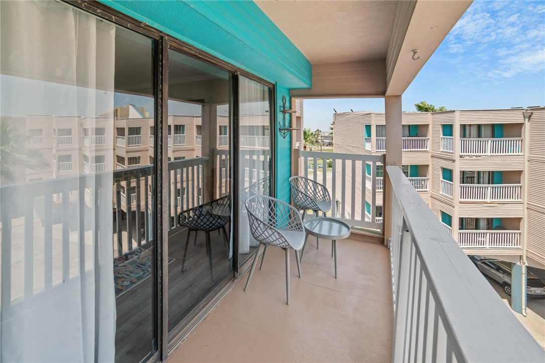 3938 Surfside Blvd 1341 Property Photo 15
