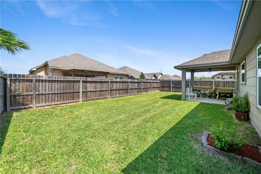 2121 Spoonbill Dr Property Photo 20