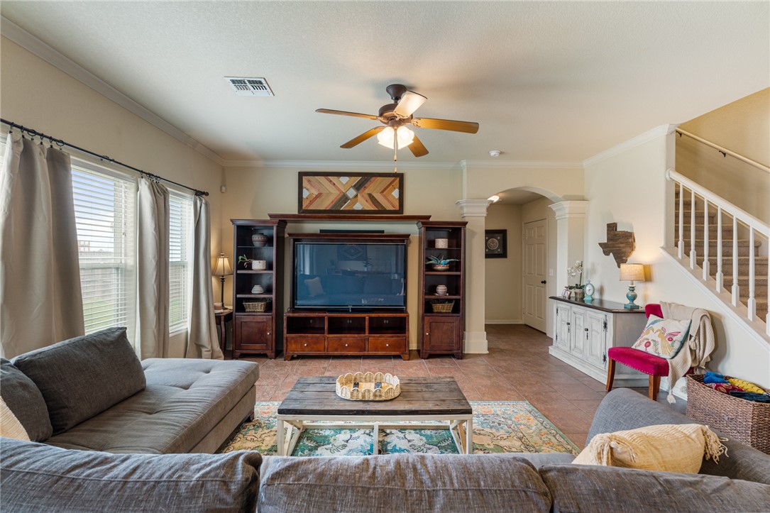 7933 Pavo Real St Property Photo 10