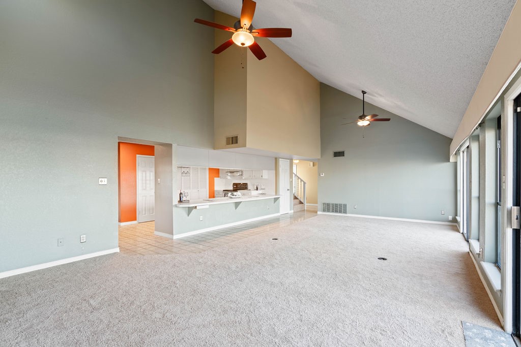 13810 Topsail St Property Photo 7