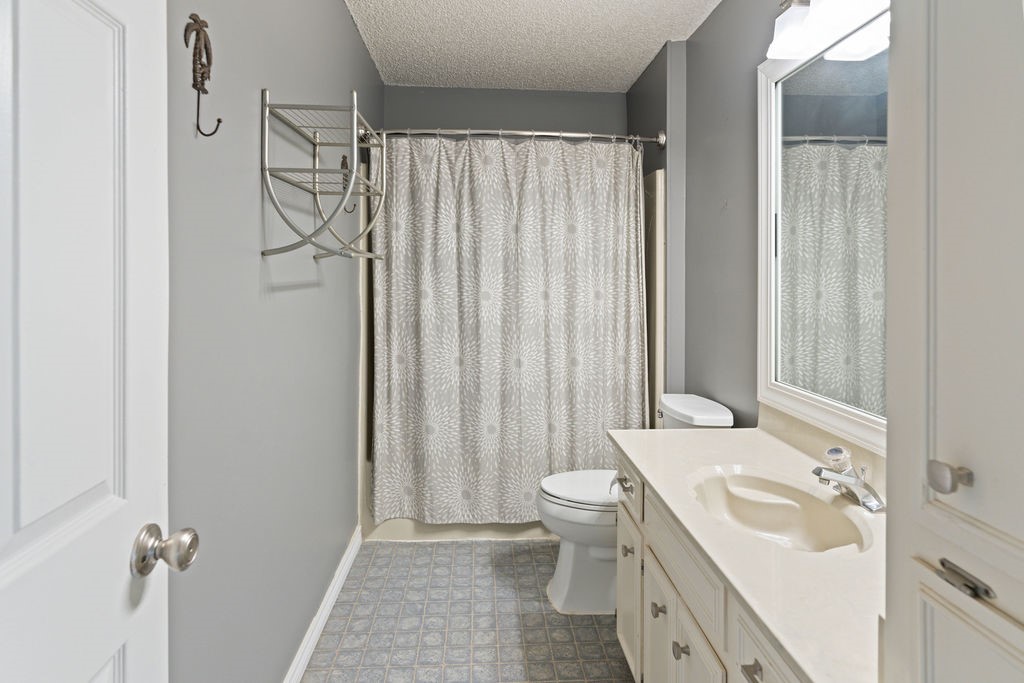 13810 Topsail St Property Photo 20
