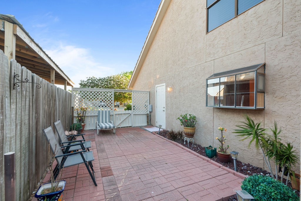 13810 Topsail St Property Photo 32