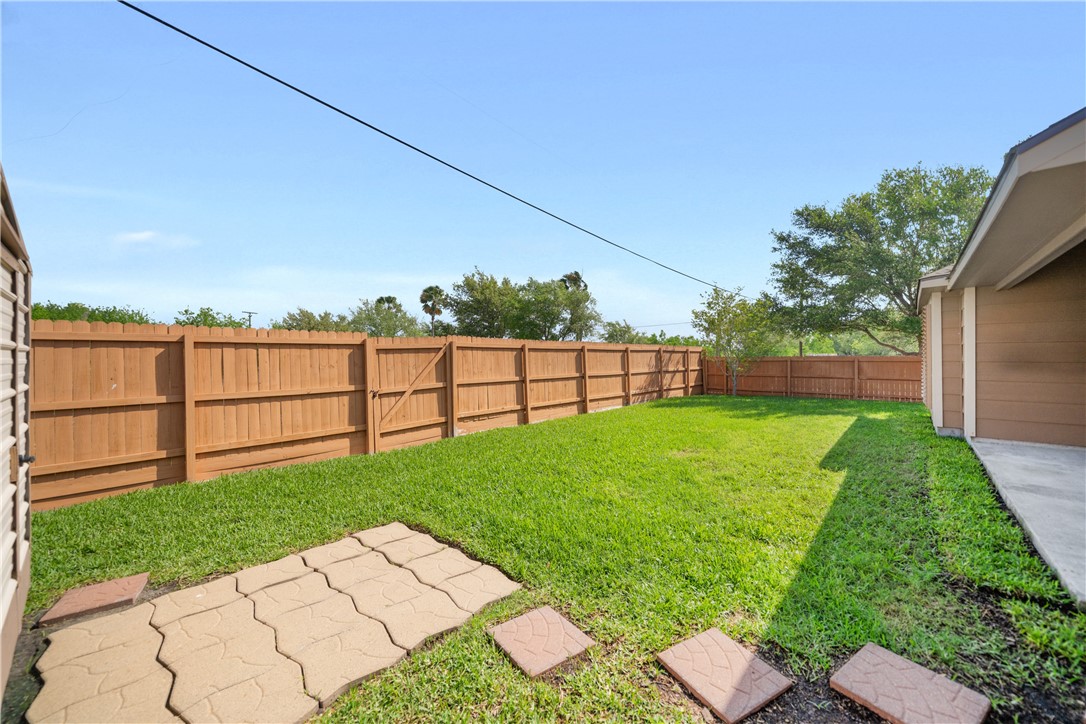1808 Margaret Property Photo 30