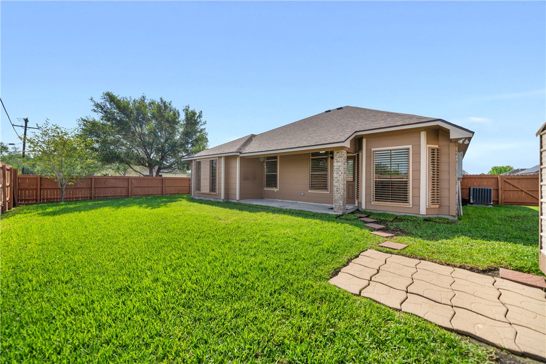 1808 Margaret Property Photo 31