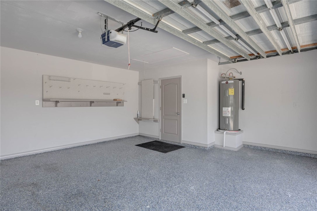2047 1st St Property Photo 32