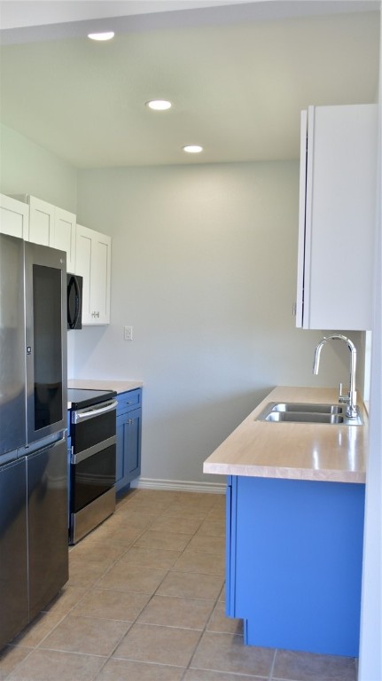128 Saint Charles W Property Photo 10
