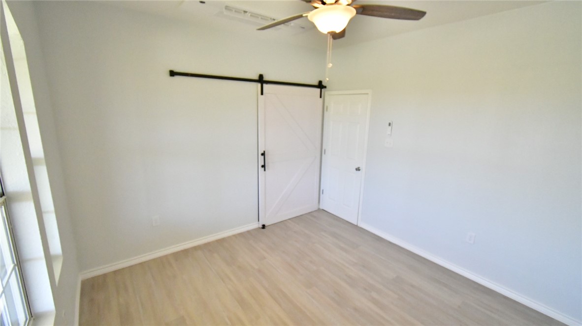 128 Saint Charles W Property Photo 13