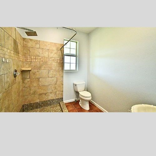 128 Saint Charles W Property Photo 16