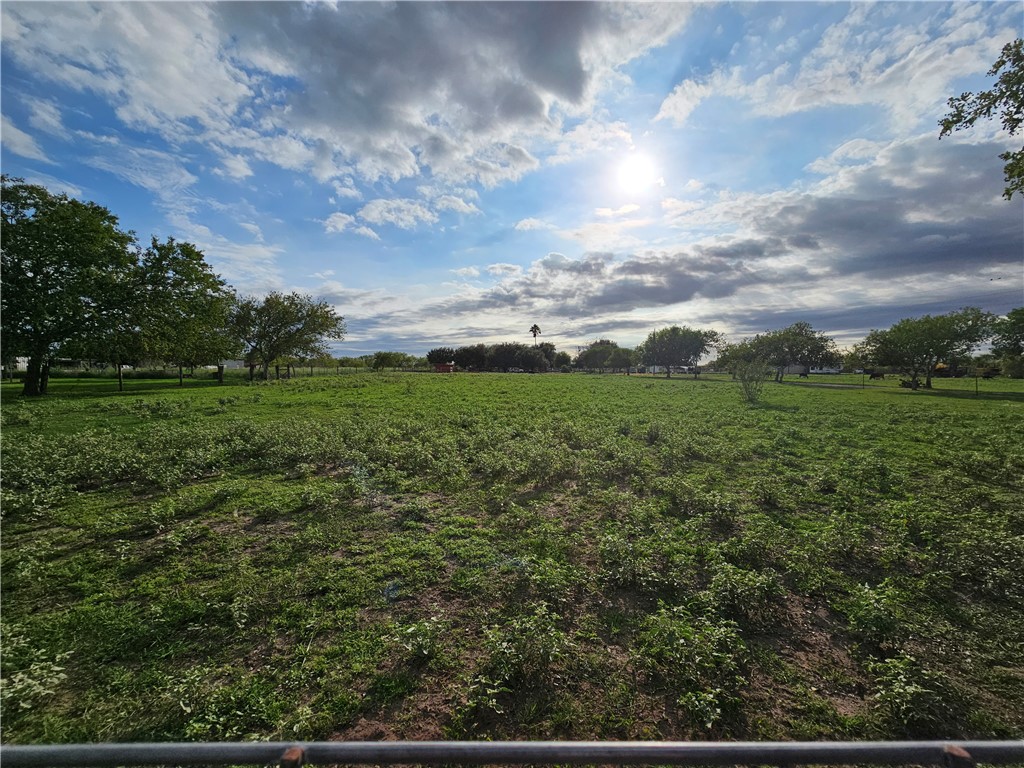 0 Fm-70 Property Photo 5