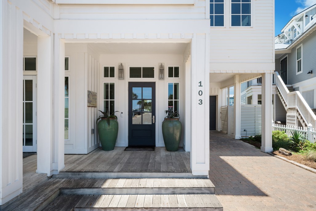 103 Seaside Dr Property Photo 4