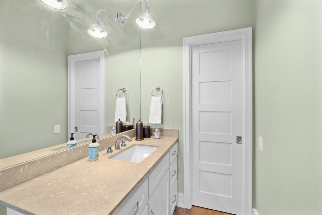 103 Seaside Dr Property Photo 17