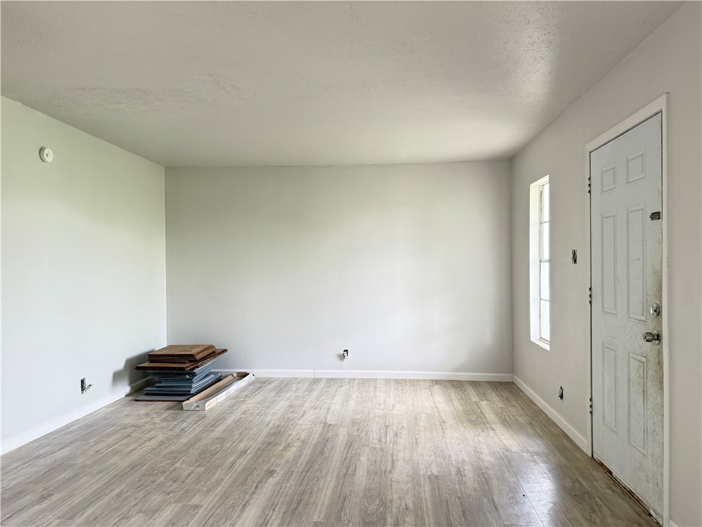 1125 E Huisache Ave Property Photo 2