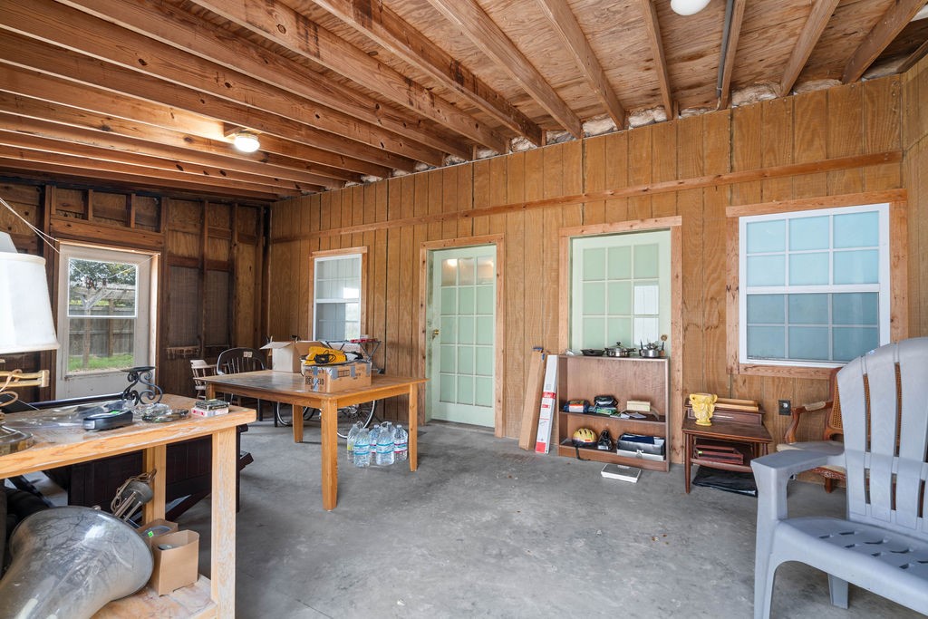2280 Fm-2725 Property Photo 18