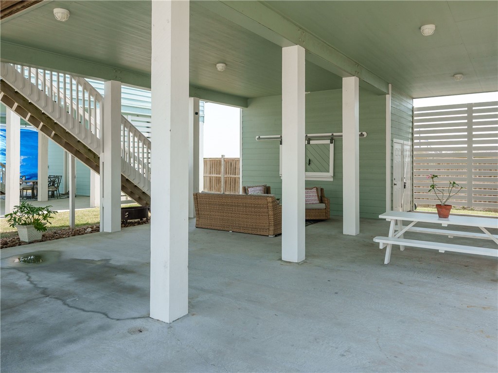 118 N Nautica N Property Photo 4