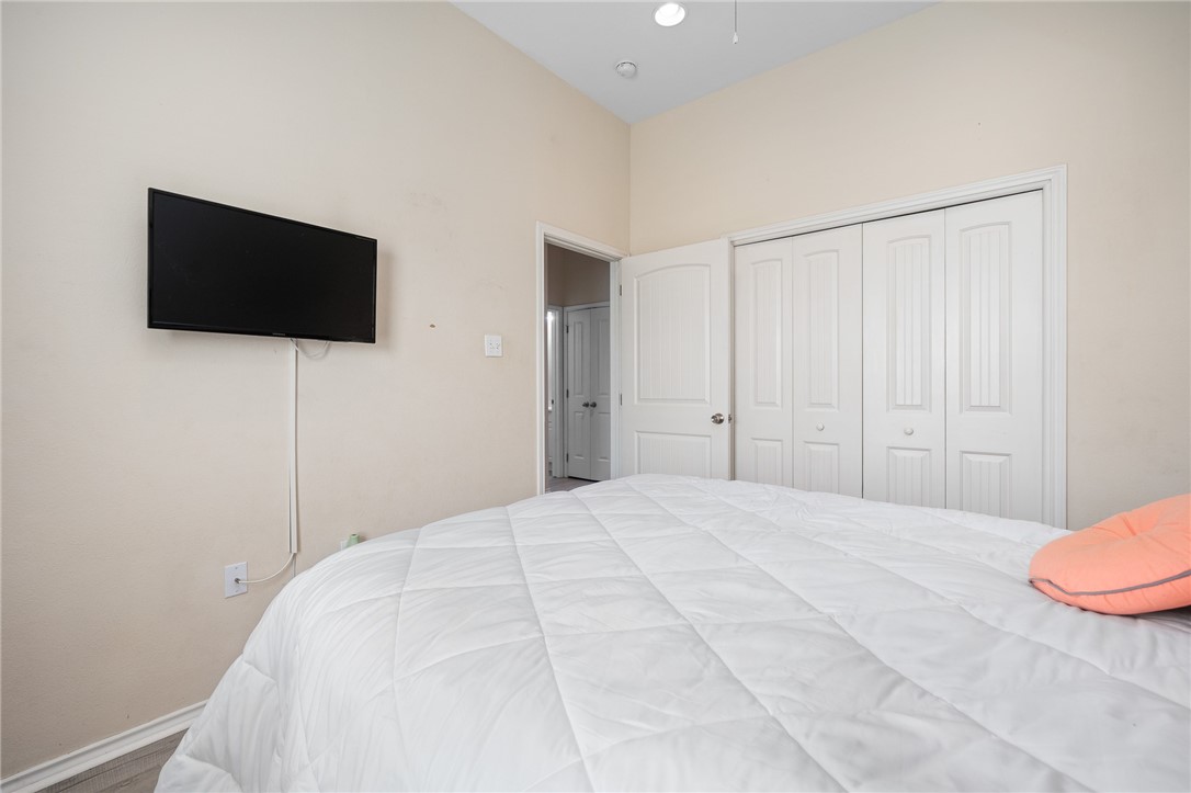 118 N Nautica N Property Photo 26