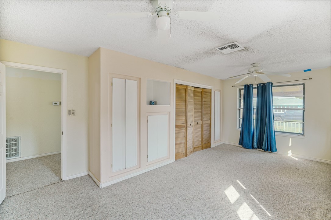2310 Ollie St Property Photo 14
