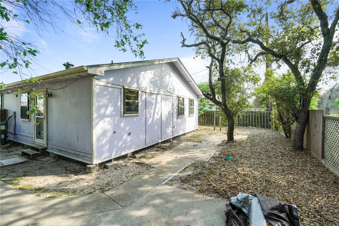 2310 Ollie St Property Photo 21