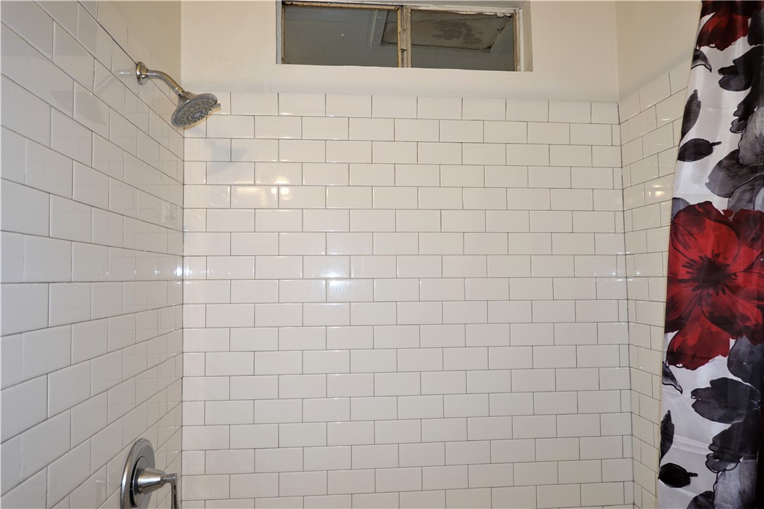 621 E Merriman St Property Photo 21