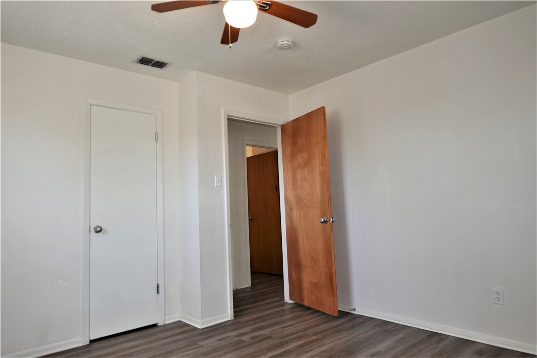 621 E Merriman St Property Photo 27