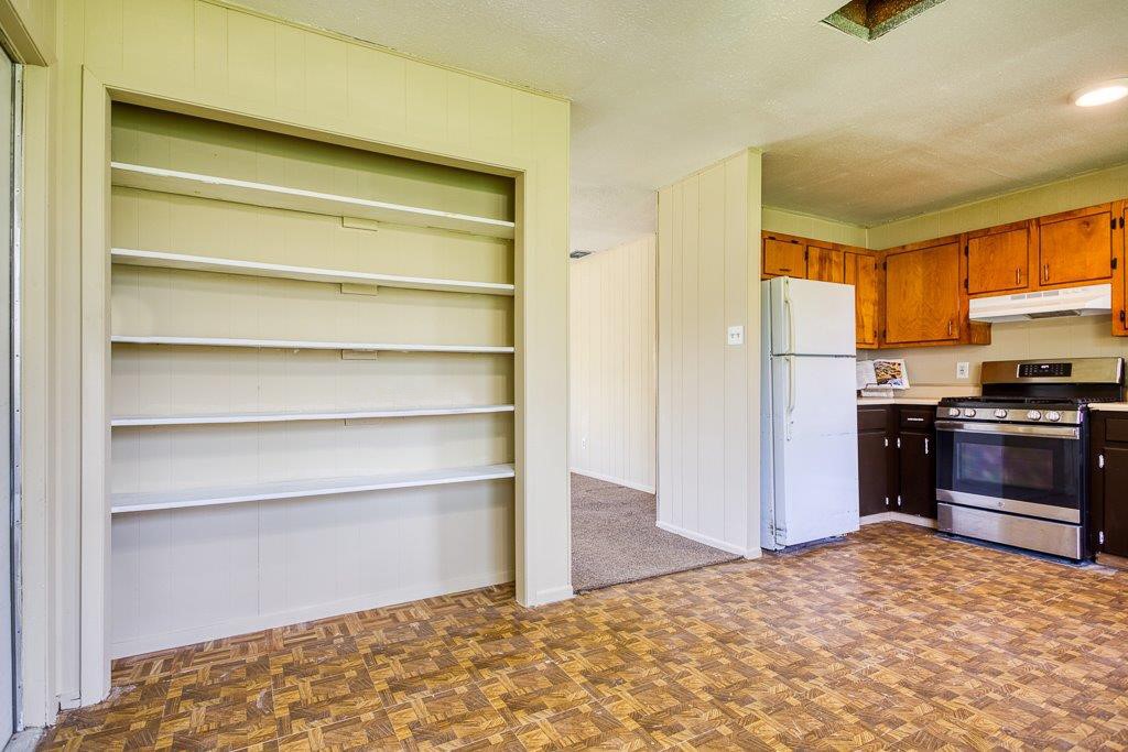 10941 Gates Property Photo 11